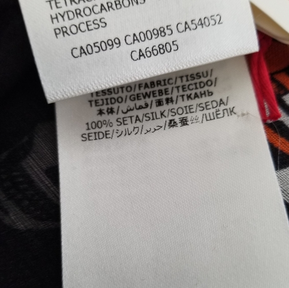 Alexander McQueen Mushroom & Skull Motifs Silk Scarf Black Orange - Picture 6 of 8